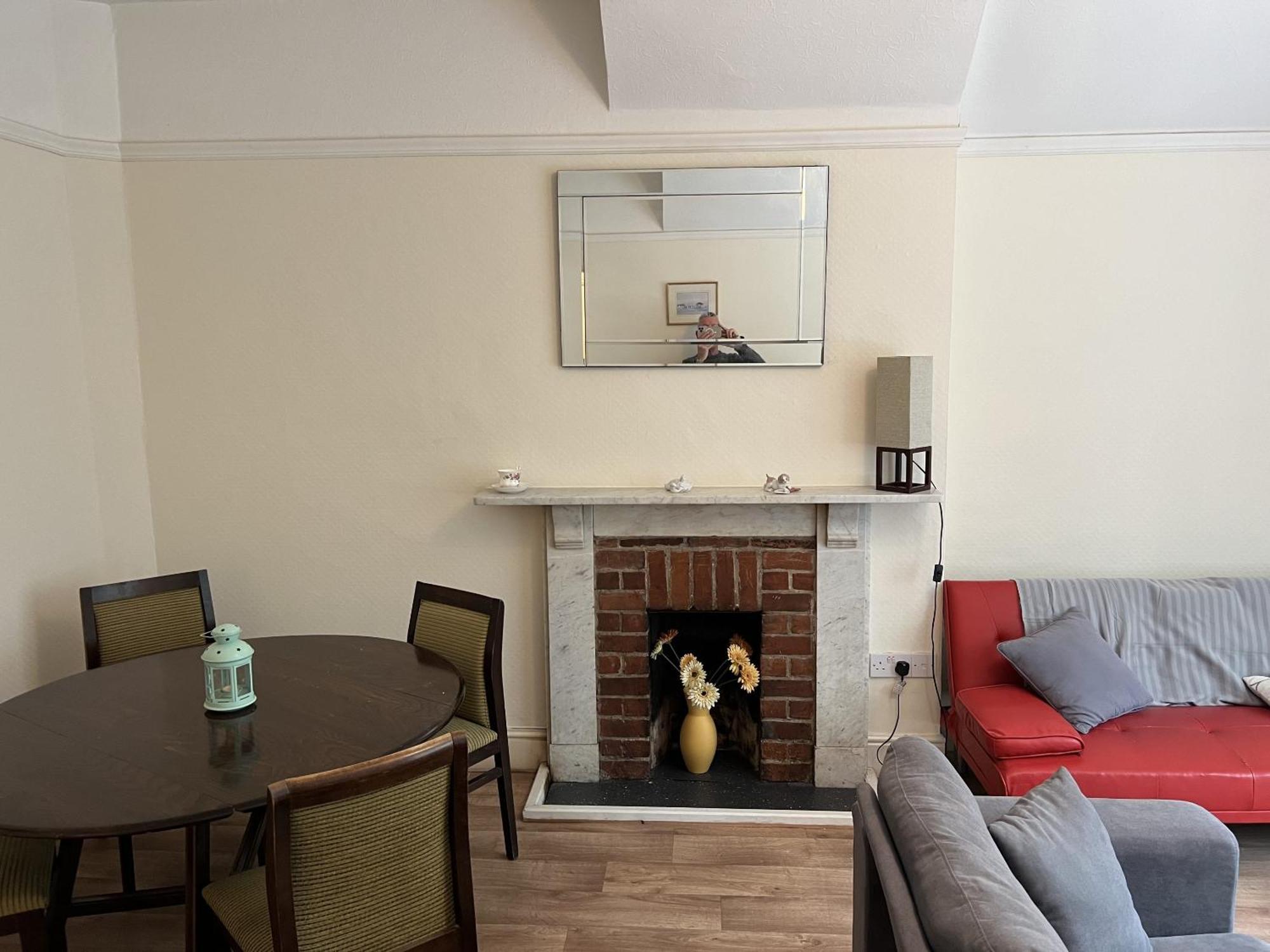 The Talbot And Apartment Iwerne Minster Chambre photo