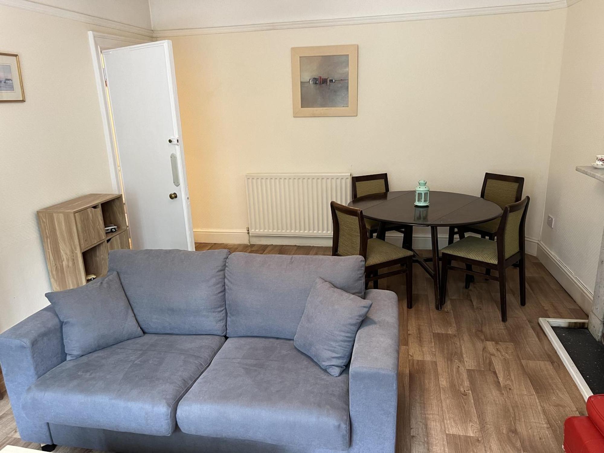The Talbot And Apartment Iwerne Minster Chambre photo